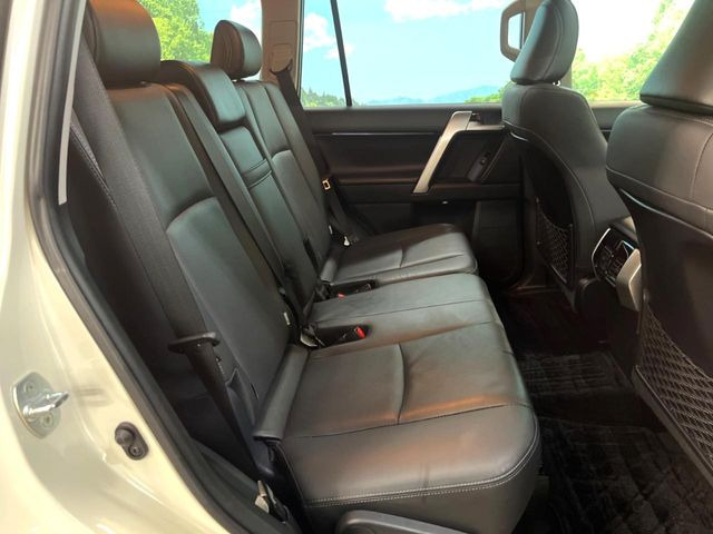 �L�X�Ƃ���2��ڃV�[�g�͋��Z���������A���S�n�����K!�F�B��Ƒ��Ƃ̂��o�����ɂ҂�����ł��B�x�r�[�V�[�g��`���C���h�V�[�g�g�p�������K�ɂ��߂�������������\���ȋ�Ԃ��m�ۂ��Ă��܂��B