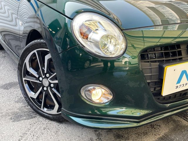 �yLED�w�b�h���C�g�z���V����ԑ��s�����ǍD�Ȏ��E���m�ۂ����S���ĉ^�]�ł��鍂�P�xLED�w�b�h���C�g�𑕔�!�_�����x�������A����d�͂��}�����Ă��܂��B