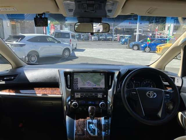 アルファード2.5 X 4WD