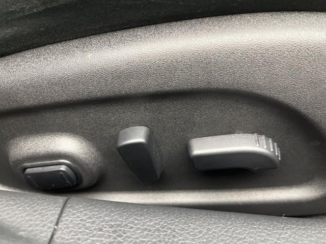 �y�p���[�V�[�g�z�X�C�b�`��ŊȒP�ɃV�[�g�̔��������\!�d��������͂�����܂���!���K�ȃV�[�g�|�W�V�����ɃZ�b�g���āA���K�ȃh���C�u�����y���݂��������B