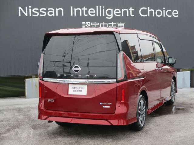 セレナ1.4 e-POWER ハイウェイスターV