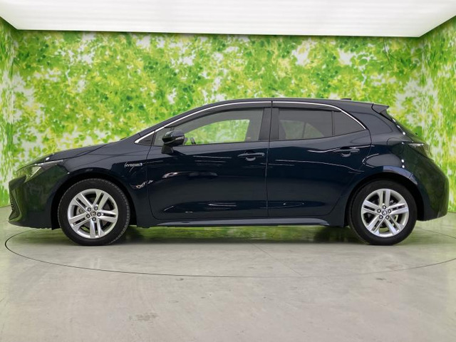 カローラスポーツ1.8 ハイブリッド G