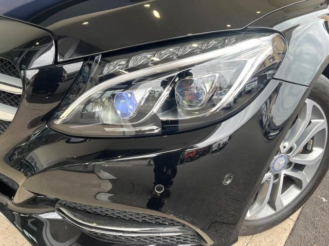 ��LED�w�b�h���C�g:������LED�w�b�h���C�g�ŁA���S�^�]���x����ǍD�Ȏ��E��!