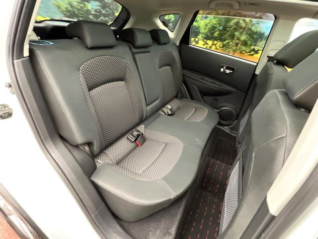 �㕔���Ȃ��C�ɂȂ�悤�ȃL�Y�E�����ւ��蓙�A�傫�ȃ_���[�W�͂Ȃ��A�ǍD�ȏ�Ԃł��B