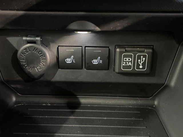 �y�V�[�g�q�[�^�[�z�������ɏd�󂷂�V�[�g�q�[�^�[!�G�A�R����葁�����܂��Ă����̂Ŋ�����̐l�����S�ł��ˁ�G�A�R���̉����͊������邩����A�Ƃ������ɂ����������߂ł��B