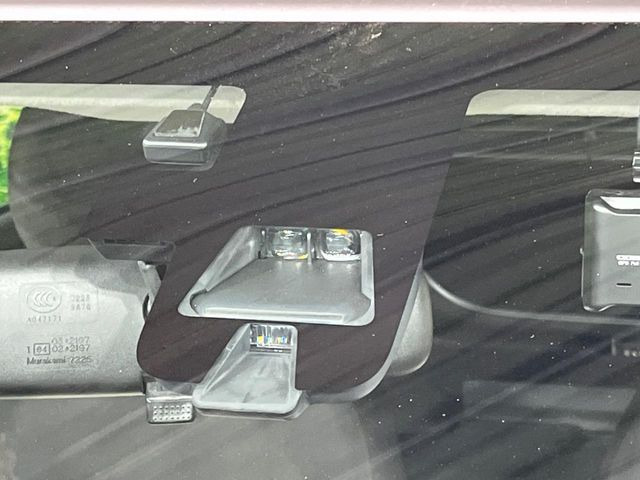 �y�O�He-Assist�z���s���ɑO���̎ԗ�����F�����A�Փ˂������Ȏ��͌x��ƃu���[�L�ŏՓˉ���Ɣ�Q�y�����A�V�X�g�B�����S�Ƀh���C�u�����y���݂��������܂��B