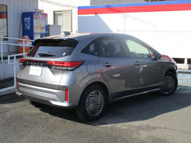 ノート1.2 X 助手席回転シート