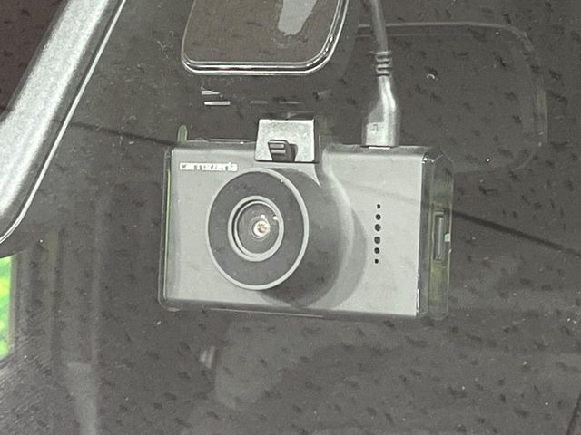 �y�h���C�u���R�[�_�[�z�h���C�u���R�[�_�[����!���s���͂������A������^�]�⎖�̂ɑ��������ہA�f���ŋL�^���A����̃��X�N�ɔ����܂��B���L�^�pSD�J�[�h�͂��q�l�����g�ł��������������K�v������܂��B