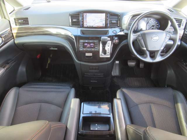 エルグランド2.5 250ハイウェイスターS