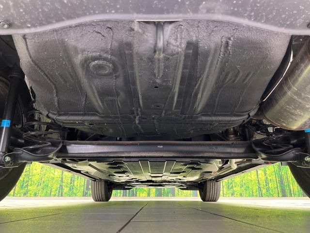 下回りがきれいなうちに、防錆加工の施工がオススメ。降雪地域はもちろん、沿岸部にお住いの方や、趣味でマリン・ウィンタースポーツをされる方にご好評いただいております。