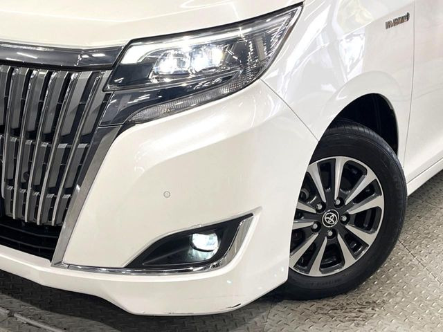 �yLED�w�b�h���C�g�z���V����ԑ��s�����ǍD�Ȏ��E���m�ۂ����S���ĉ^�]�ł��鍂�P�xLED�w�b�h���C�g�𑕔�!�_�����x�������A����d�͂��}�����Ă��܂��B