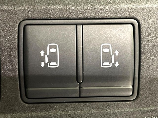 �y�n���Y�t���[�@�\�t�������p���[�X���C�h�h�A�z�X���C�h�h�A�̉��ɑ�������Ă��������ƁA�����I�ɃX���C�h�h�A���J���܂�!�ו��ŗ��肪�ӂ���������Ԃł��A�h�A�̊J���ł��ĂƂ��Ă��֗�!