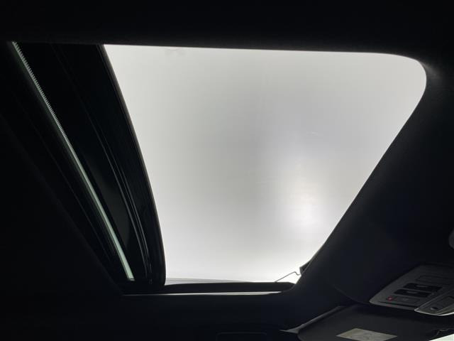 アウトランダーPHEV 2.4 P 4WD