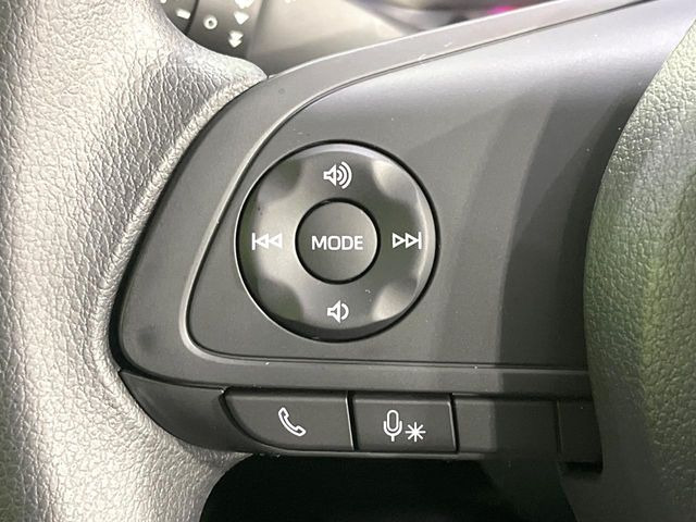 �y�X�e�A�����O�X�C�b�`�z�^�]���A�O������ڐ������炷���ƂȂ��A�I�[�f�B�I���̑��삪�\�ȕ֗��@�\!���S&���K�ȃh���C�u�����o���Ă���܂���