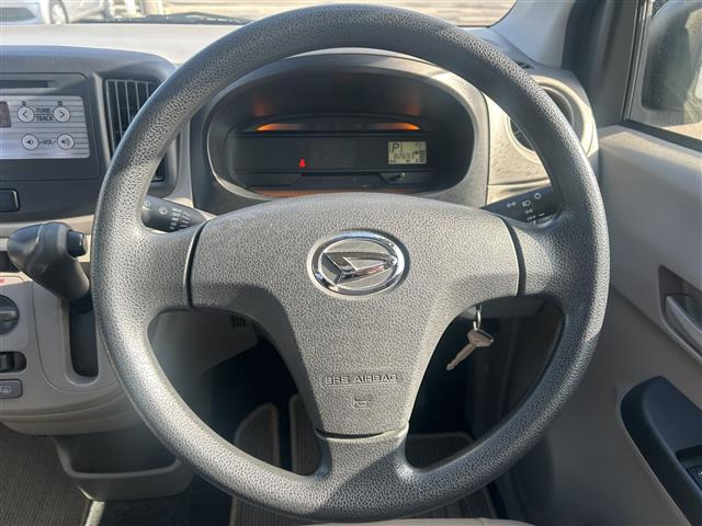 ミライースL メモリアルエディション