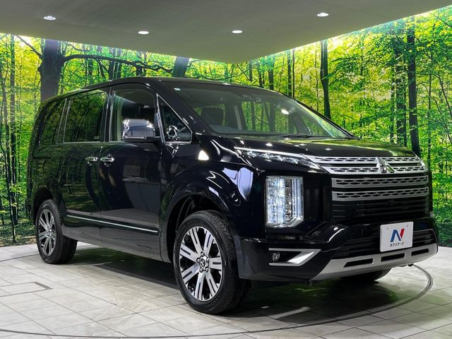 高透明度のガラス皮膜で撥水はもちろん、上質なツヤ・光沢を実現。紫外線や酸性雨から大切な愛車を保護し、色あせ・劣化を防止。「弾スプラッシュコート」、「弾プリミッサコート」からお選びいただけます。