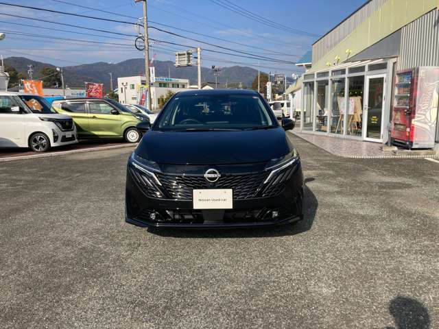 ノートオーラ1.2 G レザーエディション