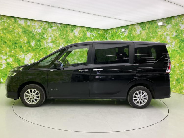 セレナ2.0 X VセレクションII 4WD