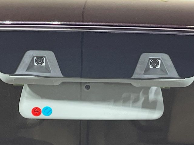 �y�X�Y�L �Z�[�t�e�B�T�|�[�g�z���s���ɑO���̎ԗ�����F�����A�Փ˂������Ȏ��͌x��ƃu���[�L�ŏՓˉ���Ɣ�Q�y�����A�V�X�g�B�����S�Ƀh���C�u�����y���݂��������܂��B