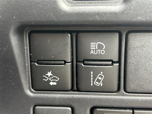 ヴォクシー2.0 ZS 煌II 4WD