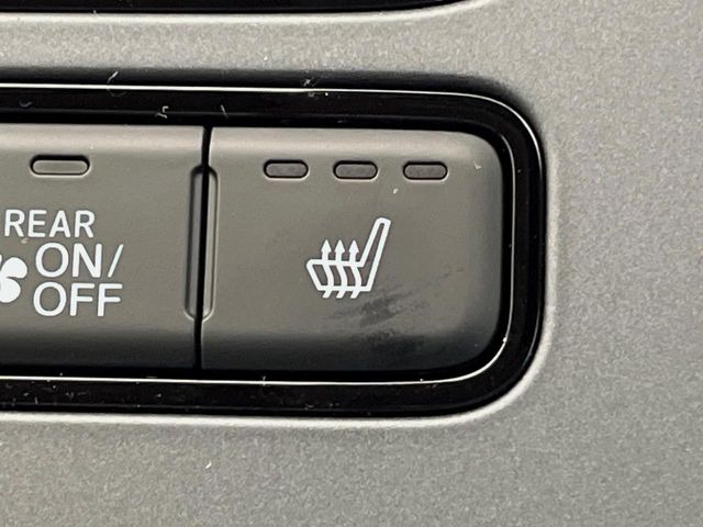 �y�V�[�g�q�[�^�[�z�������ɏd�󂷂�V�[�g�q�[�^�[!�G�A�R����葁�����܂��Ă����̂Ŋ�����̐l�����S�ł��ˁ�G�A�R���̉����͊������邩����A�Ƃ������ɂ����������߂ł��B