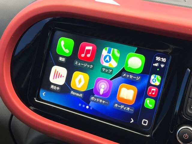 ��Apple Car Play:�X�}�z�Ƃ̗L���ڑ��ŁA�i�r�E�I�[�f�B�I�Đ��ȂǃX�}�z�̃A�v���@�\����ʂł��g����֗��@�\�ł�!