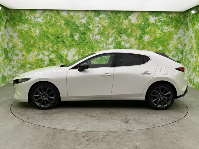 MAZDA3ファストバック2.0 20S バーガンディ セレクション