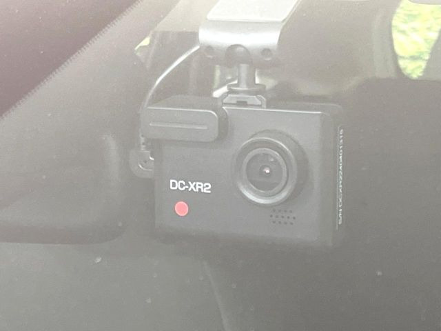 �y�h���C�u���R�[�_�[�z�h���C�u���R�[�_�[����!���s���͂������A������^�]�⎖�̂ɑ��������ہA�f���ŋL�^���A����̃��X�N�ɔ����܂��B���L�^�pSD�J�[�h�͂��q�l�����g�ł��������������K�v������܂��B