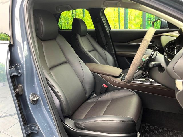 �y���烌�U�[�V�[�g�z����̂ӂ���肪�e�ՂŃ����e�i���X�����ȒP�ȁA�@�\���ɗD��鍇����v���̗p�����㎿�ȃV�[�g�ł��B����S�n���悭�A���������ӂ��S�n�ǂ��ԓ���Ԃ����o���Ă���܂��B