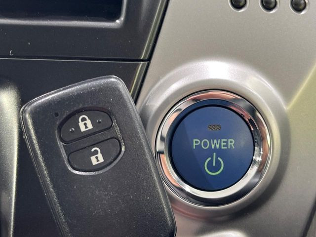 �y�X�}�[�g�L�[�z�J�o����|�P�b�g�ɓ��ꂽ�܂܂ł��h�A�̎{���E�������\�ȃX�}�[�g�L�[�𑕔��B�G���W���̃I���E�I�t�����J�M�����o���K�v����������Ƃ��Ă��֗��ł���