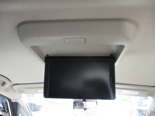 セレナ1.4 e-POWER ハイウェイスターV