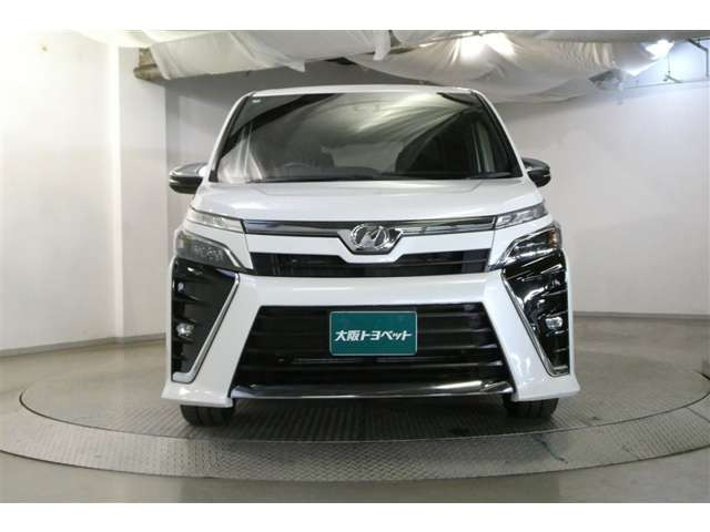 ヴォクシー2.0 ZS 煌