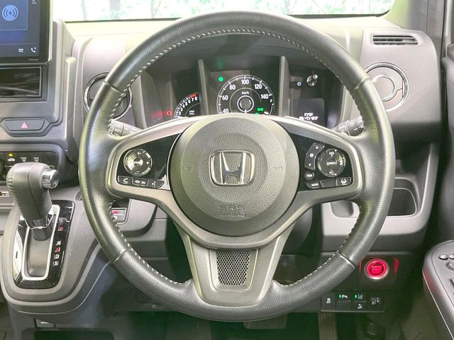 �y�����v�����X�e�A�����O�z�㎿�Ȋv���g�p���邱�ƂŁA��ɂ����������݂ƂĂ��^�]���₷���n���h���ł���