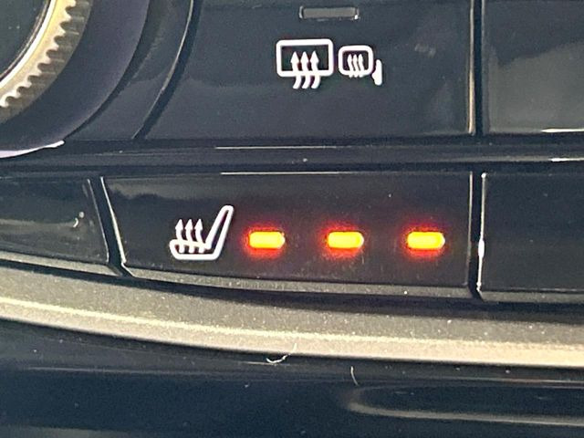 �y�V�[�g�q�[�^�[�z�������ɏd�󂷂�V�[�g�q�[�^�[!�G�A�R����葁�����܂��Ă����̂Ŋ�����̐l�����S�ł��ˁ�G�A�R���̉����͊������邩����A�Ƃ������ɂ����������߂ł��B