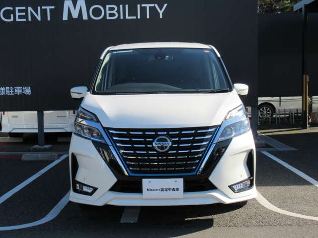 セレナ1.2 e-POWER ハイウェイスターV