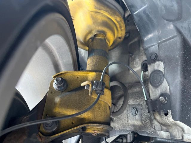 �y�r���V���^�C�����_���p�[�z�������s���̎ԗ����萫�����コ���Ă����l�C�̑����B�X���̏��S�n���]���ɂ����A�X�|�[�e�B�ȑ��s�����y���݂��������܂���