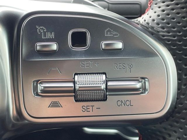 ���f�B�X�g���j�b�N�v���X:�s�s�A�x�O�A�������H�Ȃǂ̑��s���ɁA�X�e���I�}���`�p�[�p�X�J�����ƃ��[�_�[�Z���T�[�ɂ��A�O���Ԃ�F�����đ��x�ɉ������Ԋԋ������ێ����鎟����̃N���R��!