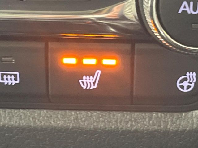 �y�V�[�g�q�[�^�[�z�������ɏd�󂷂�V�[�g�q�[�^�[!�G�A�R����葁�����܂��Ă����̂Ŋ�����̐l�����S�ł��ˁ�G�A�R���̉����͊������邩����A�Ƃ������ɂ����������߂ł��B