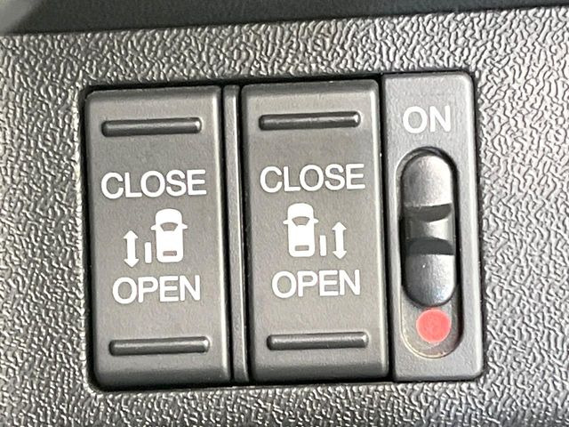 �y�����p���[�X���C�h�h�A�z�X�}�[�g�L�[��^�]�Ȃ̃X�C�b�`�Ō�ȗ����X���C�h�h�A�̊J���\���d��������͂����ăh�A���J����K�v�������A�����Ȃ��q�l�ł��ȒP�ɊJ���߂ł����K�ł���