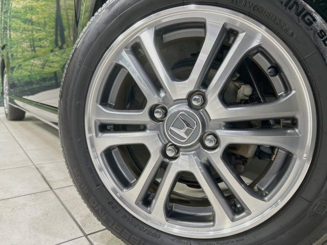 �y����14�C���`�A���~�z�C�[���z�O�ςɃ}�b�`���������A���~�z�C�[���𑕒����Ă���܂��B�e��ЊO�A���~�z�C�[����A�X�^�b�h���X�^�C�����戵�����Ă���܂��B���񂲑��k����������