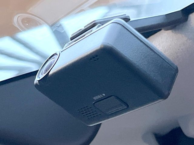 �y�h���C�u���R�[�_�[�z���S�E���S�ȃJ�[���C�t�ɕK�{�̃h���C�u���R�[�_�[�𑕔�!���s���͂������A������^�]�⎖�̂ɑ��������ۂ̏󋵂��f���ŋL�^���A����̃��X�N�ɔ����܂��B