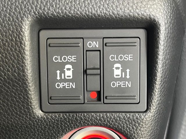 �y�����p���[�X���C�h�h�A�z�X�}�[�g�L�[��^�]�Ȃ̃X�C�b�`�Ō�ȗ����X���C�h�h�A�̊J���\���d��������͂����ăh�A���J����K�v�������A�����Ȃ��q�l�ł��ȒP�ɊJ���߂ł����K�ł���