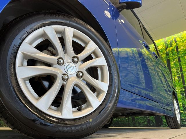 �y����15�C���`�A���~�z�C�[���z�O�ςɃ}�b�`���������A���~�z�C�[���𑕒����Ă���܂��B�e��ЊO�A���~�z�C�[����A�X�^�b�h���X�^�C�����戵�����Ă���܂��B���񂲑��k����������