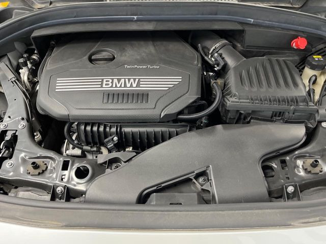 �����X�ł́A�e���[�J�[�̐�p�f�f�e�X�^�[�𓱓��B���Ǝ��i�����e�N�j�J���X�^�b�t���풓���Ă���܂��̂ŁA������̍ۂɂ����S���Ă����p���������܂��B