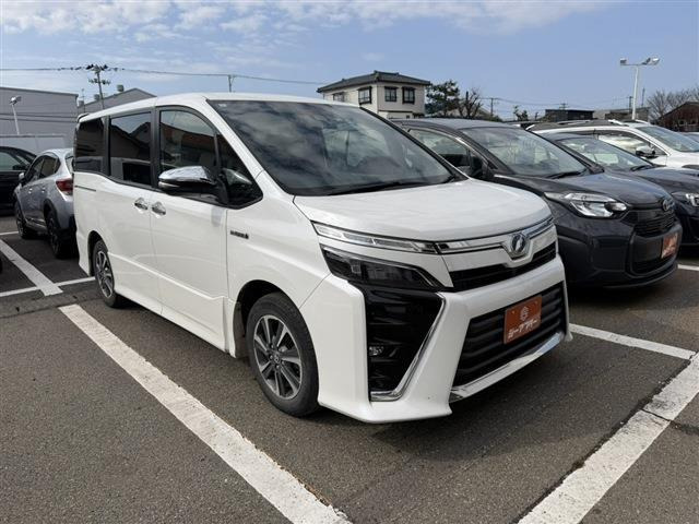 ヴォクシー1.8 ハイブリッド ZS 煌