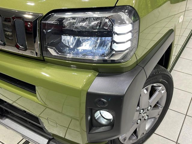 �yLED�w�b�h���C�g�z���V����ԑ��s�����ǍD�Ȏ��E���m�ۂ����S���ĉ^�]�ł��鍂�P�xLED�w�b�h���C�g�𑕔�!�_�����x�������A����d�͂��}�����Ă��܂��B