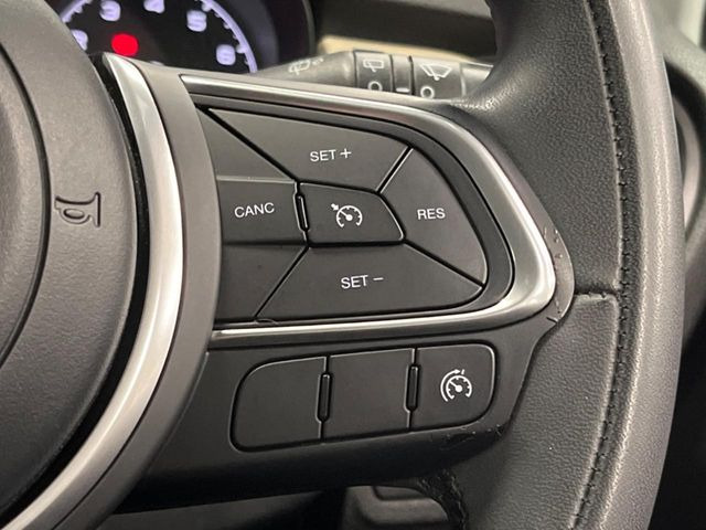 ���I�[�g�N���[�Y�R���g���[��:�������H�⎩���Ԑ�p���H���ɂāA�葬���q���\�ƂȂ�֗��ȋ@�\�ł��B�������ړ��̍ۂł����ɂ����֗��ɂ��g�����������܂���