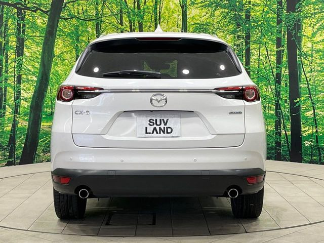 安心の最長10年・走行無制限保証(有償)をご用意。保証内容も充実はもちろん、無料点検&オイル交換や、年中無休の全国・24時間ロードサービスも付帯されておりますのでご安心下さい。