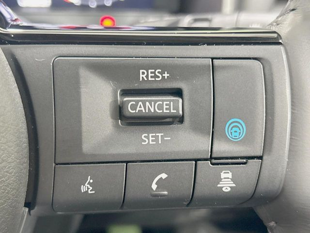 �y�v���p�C���b�g�z�������H�ł̒��������s���y��!!�a�؎��Ə��񑖍s�̃V�[���ŁA�A�N�Z���E�u���[�L�E�X�e�A�����O�������Ő��䂵�A�������^�]�̕��S���y�����Ă���܂���