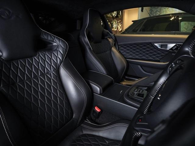 �㎿�ȃL���e�B���O���U�[���A�̈����ψ�Ɏx�������O�h���C�u�ł����ɂ������K�ȑ�����������Ă��܂��B